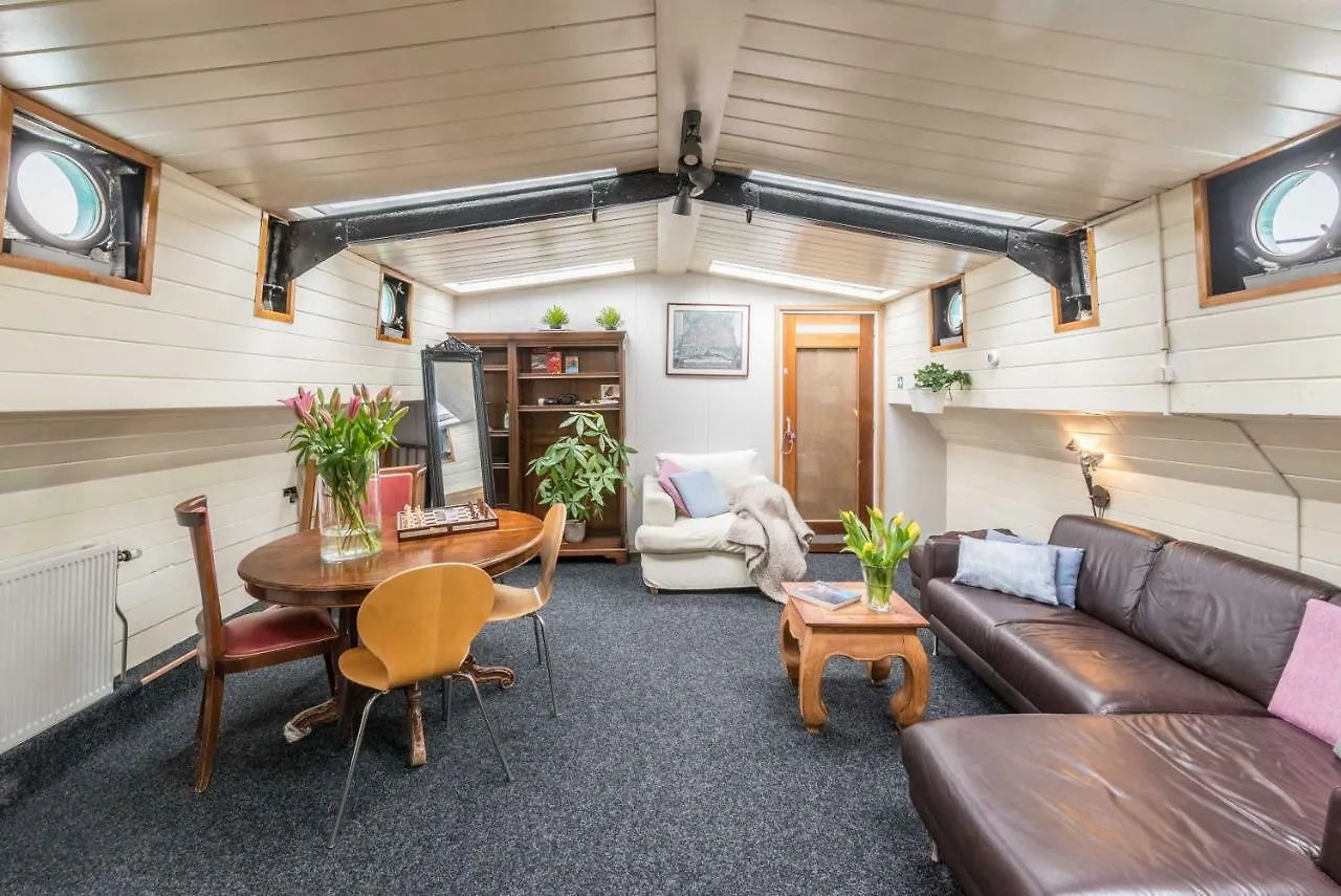 Houseboat Reussi Bed & Breakfast Amsterdam